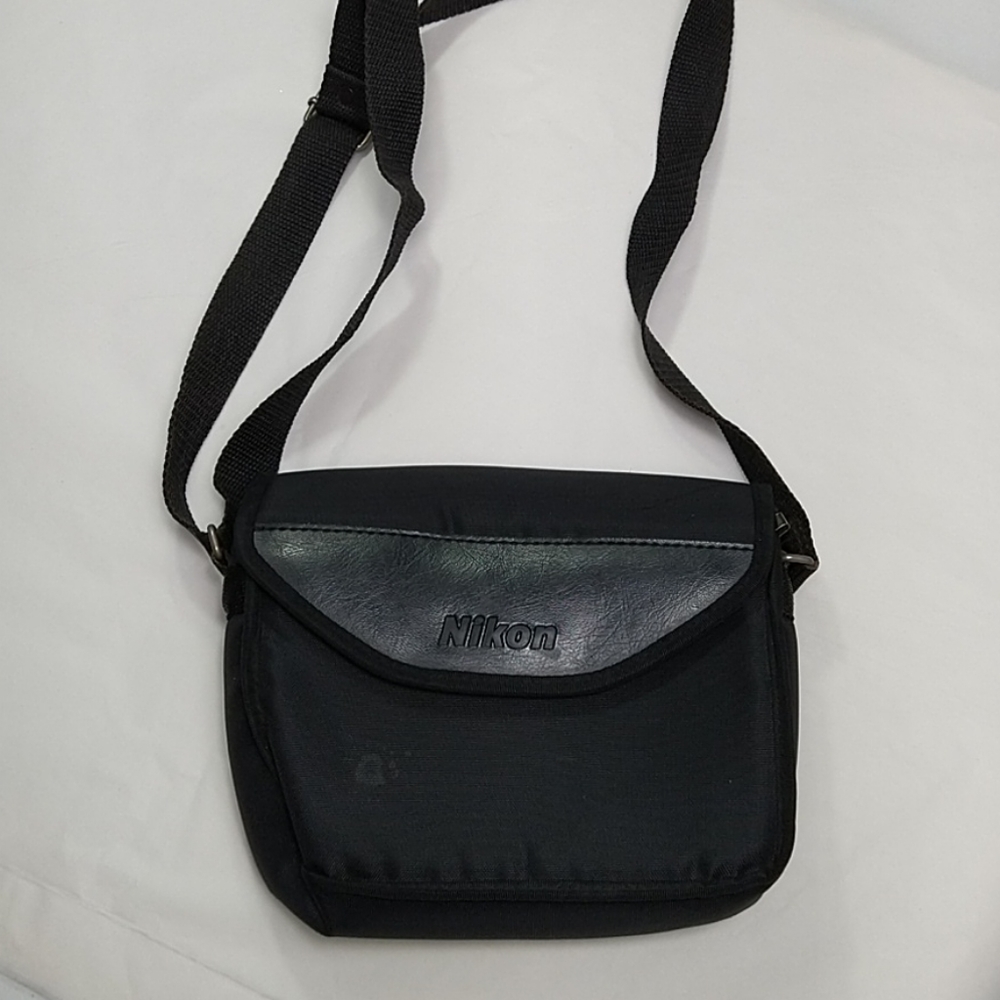 Nikon small black camera bag